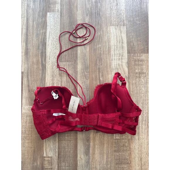 NWT Women's Sofia Loosen Heartstrings Carioca Lightly Padded Lacey Bra Red 38D - Picture 3 of 5